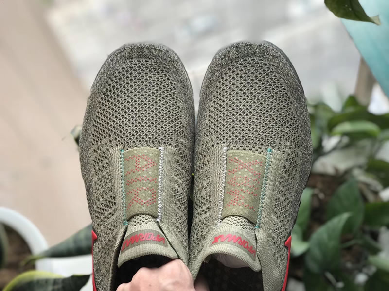 Nike Air Vapormax Moc 2 'Neutral Olive' AH7006-200 Top Head Actural Image Nike Air Vapormax Moc 2 'Neutral Olive' AH7006-200 Top Head Actural Image